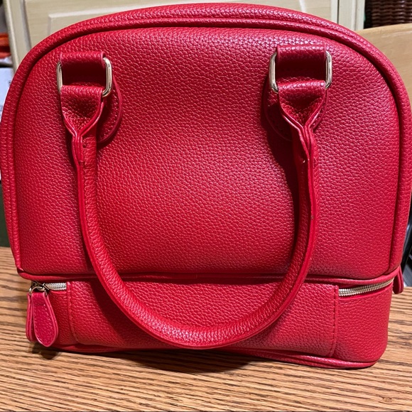 COPY - Case - Picture 2 of 12